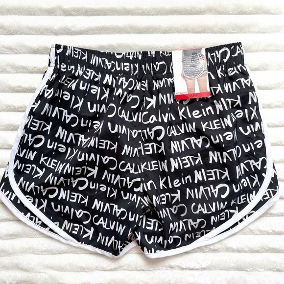 4/25$ Calvin Klein Athletic Performance Shorts Black and White Logo XS NWT - Picture 2 of 8